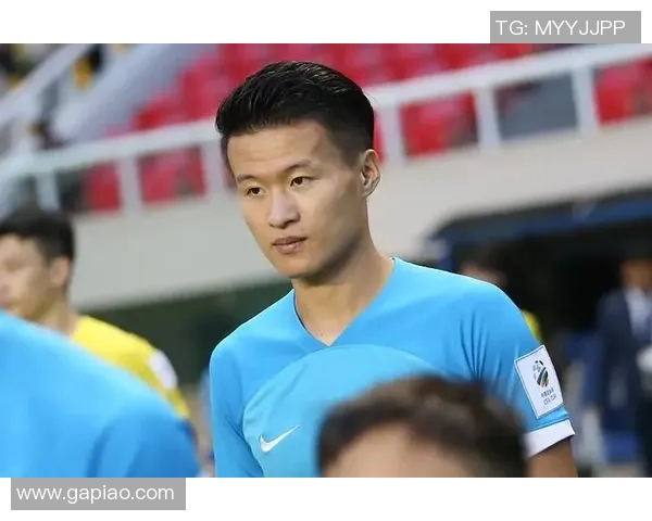 林良铭精彩远射助力大连英博赢得关键胜利展现出色竞技状态