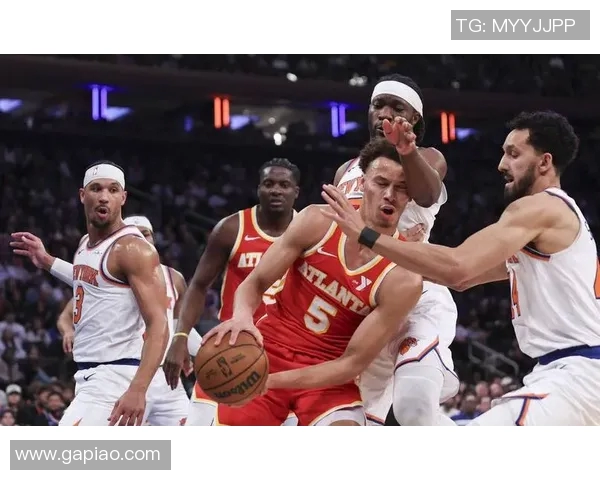 老鹰核心球员受伤将缺席关键比赛,全队备战迎难而上! 老鹰核心球员受伤将缺席关键比赛,全队备战迎难而上!